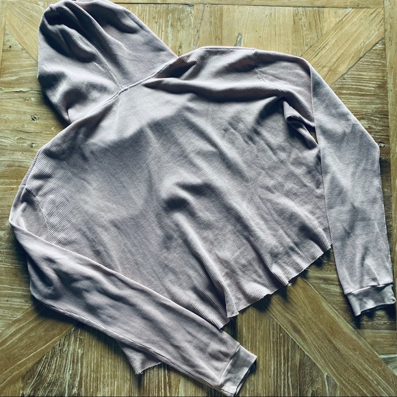 Thermal Cropped Hoodie - Picture 6 of 7